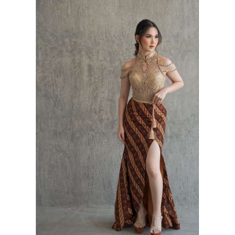 rok ekor wisuda kebaya wisuda inspirasi by melgb