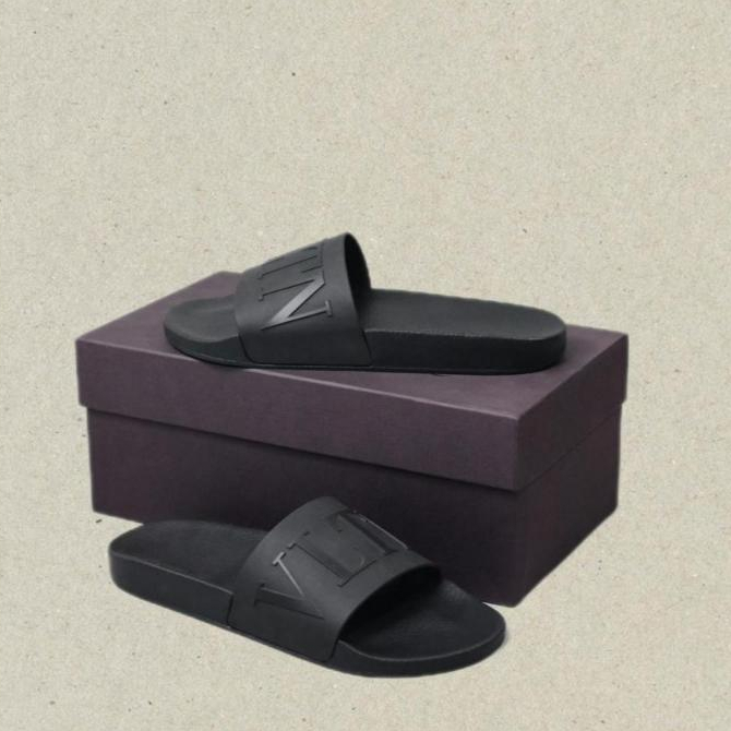 Valentino Slide Basic Black Logo Sepatu Sandal Pria dan Wanita Original Branded
