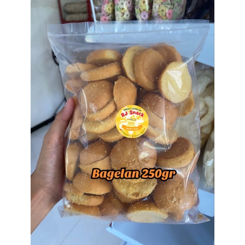 

Snack Bagelan vanila 250gr camilan cemilan kiloan termurah rj snack kediri