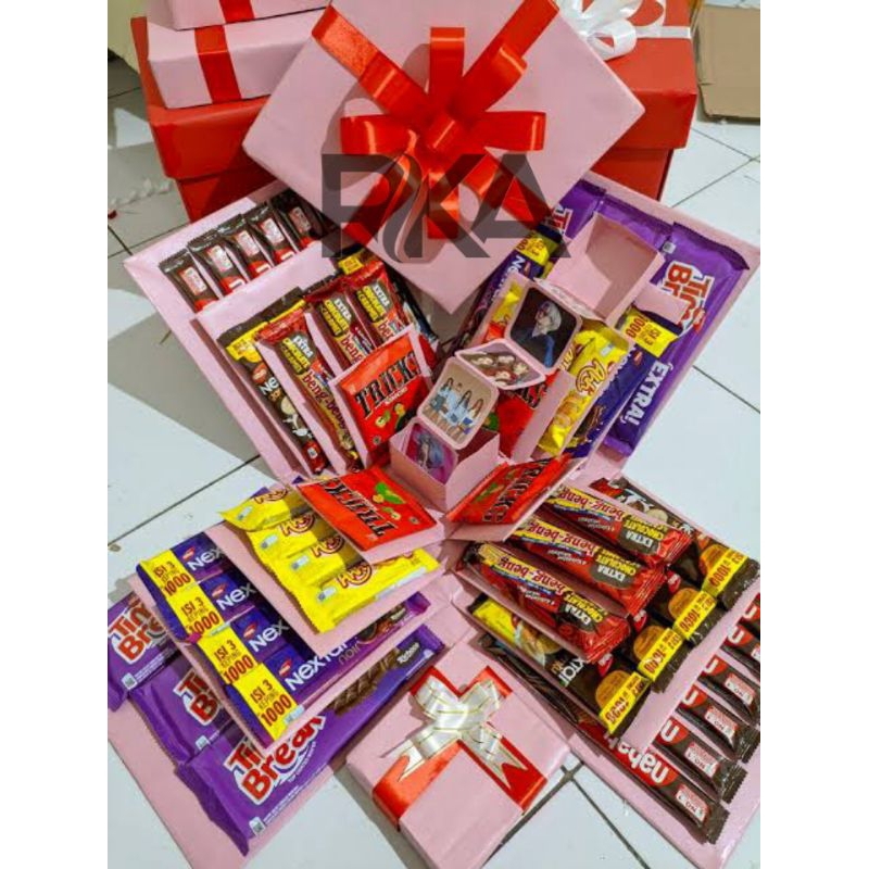 

exploison box kotak kejutan surprise box kado unik bertingkat tarik uang