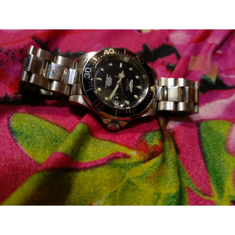 invicta pro diver automatic mint condition