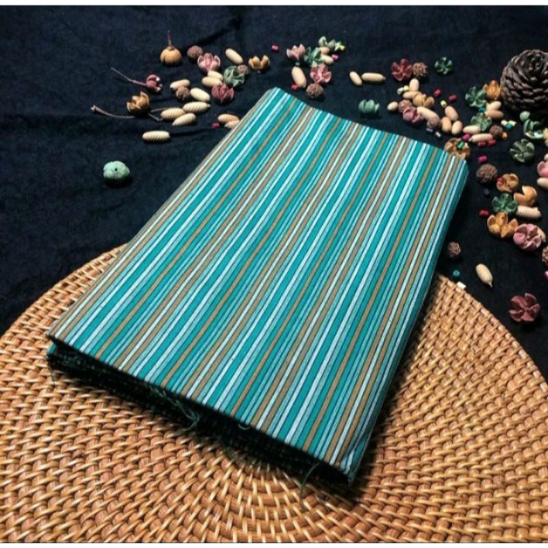 Kain Lurik Hijau Tosca