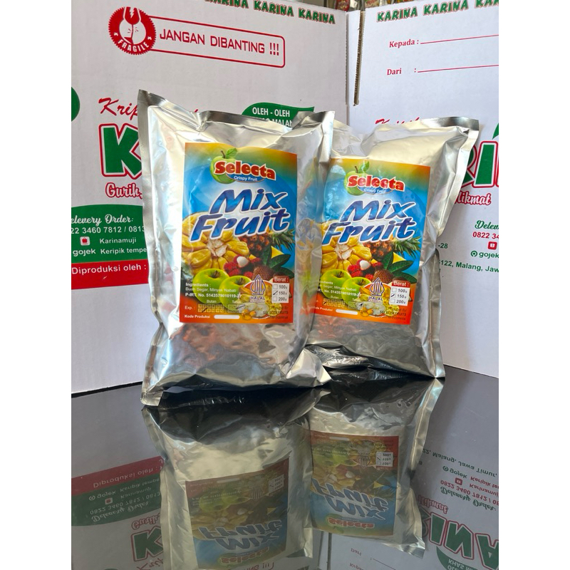 

KERIPIK BUAH MIX FRUIT MERK SELECTA KHAS KOTA MALANG NETTO 150GRAM