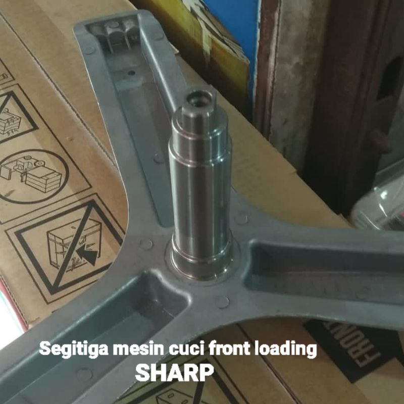 Segitiga spider baling -baling mesin cuci front loading Sharp ES-FL1070S / ES-FL1080 /ES-FL1082