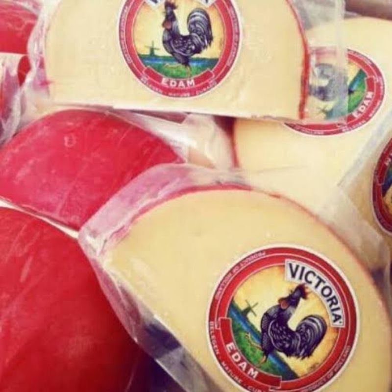 

keju bola merah emas edamball victoria de jong / bola ayam