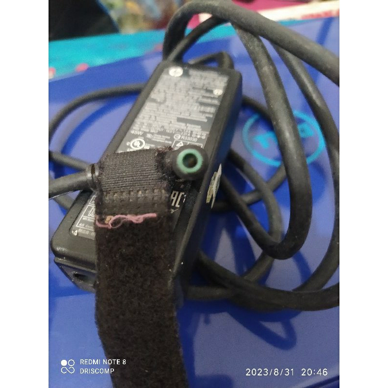 Adaptor charger bekas HP Stream 11