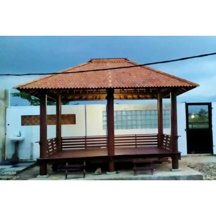 Gazebo 6 Tiang Ukuran 4x2 Meter Atap Sirap Kayu Ulin