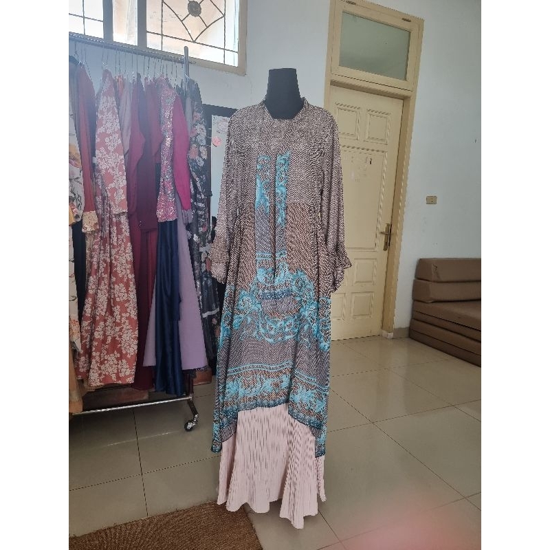 preloved dress Seinaa hijab