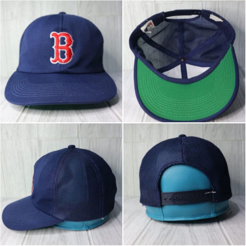 topi logo B