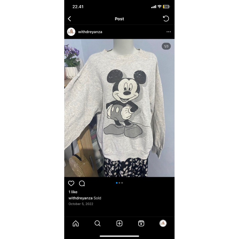 crewneck mickey