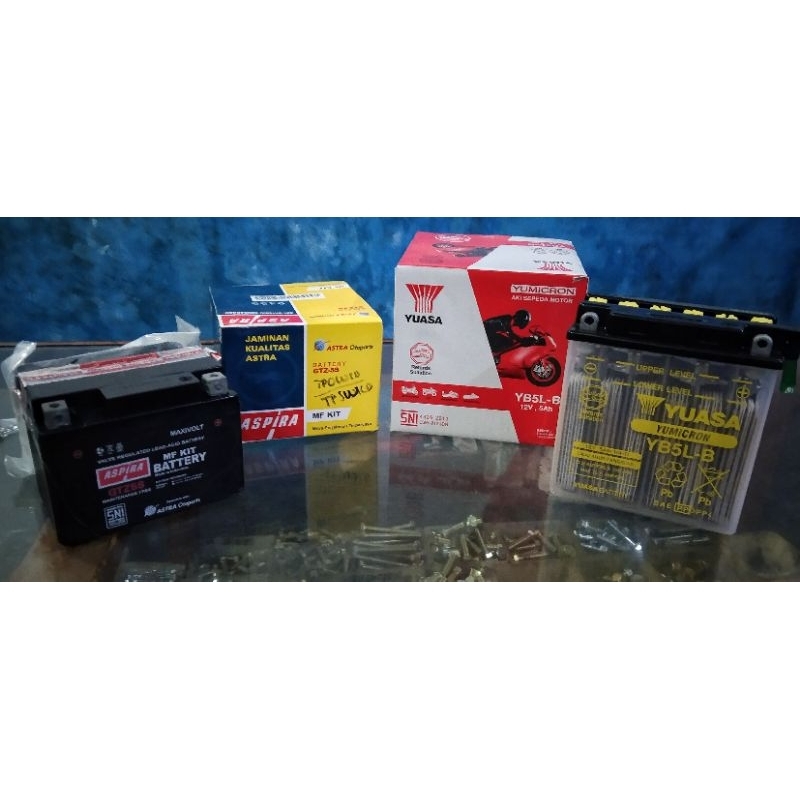 AKI SEPEDA MOTOR / MOTORCYCLE ACCU (Kering dan Basah)