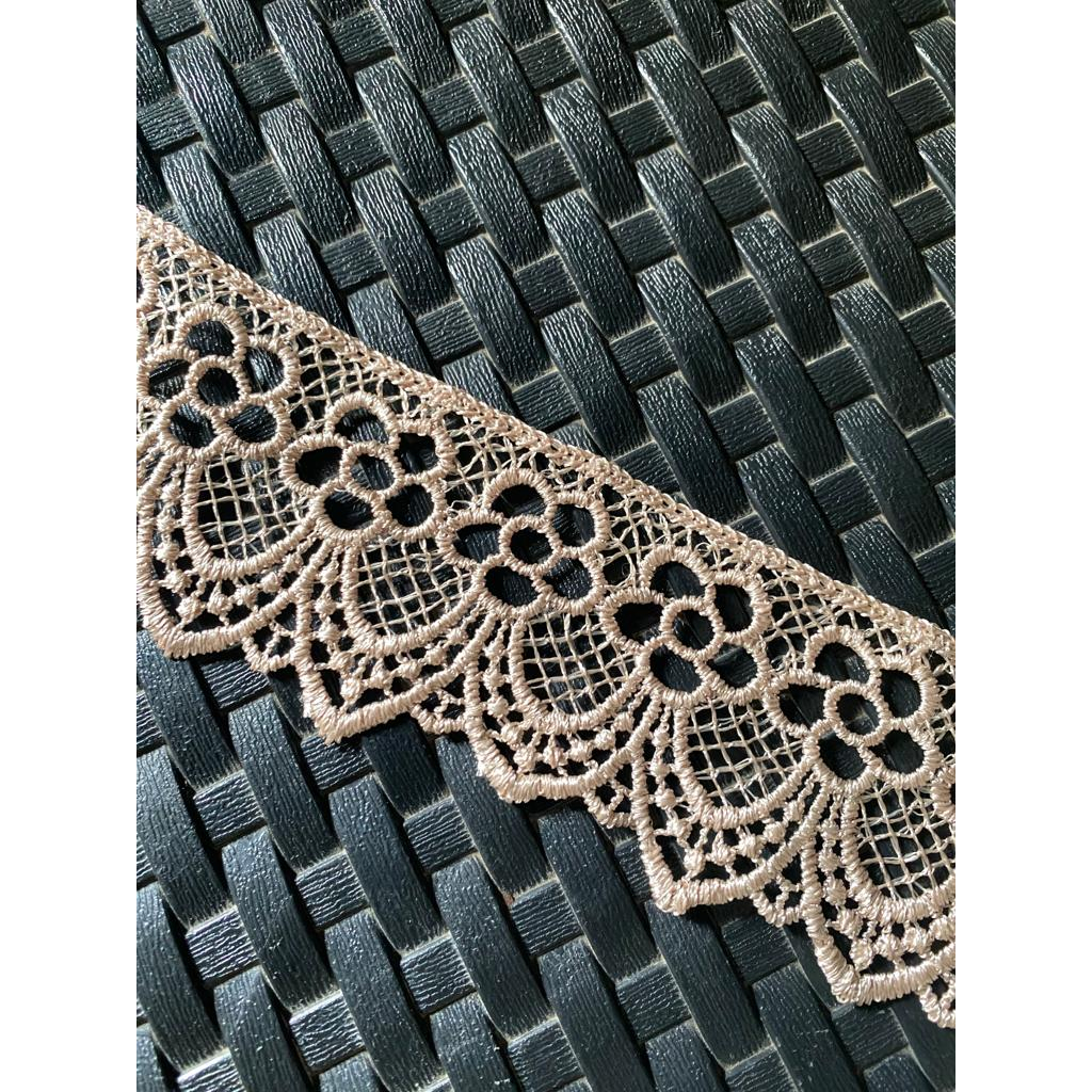 Renda giper 414 lebar 6cm (1yard)