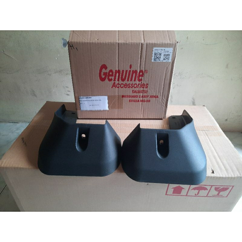 mudguard mud guard belakang xenia 2016 2017 2018 deluxe ori