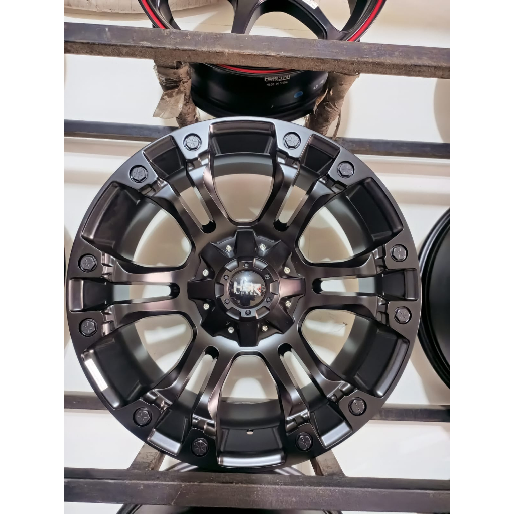 velg hsr ori model lumbis r20 h6 warna hitam cakep ke fortuner,hillux