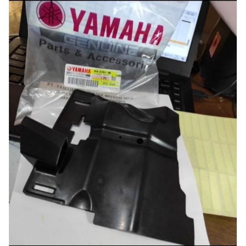 COVER RADIATOR VIXION NEW NVA NVL ORIGINAL