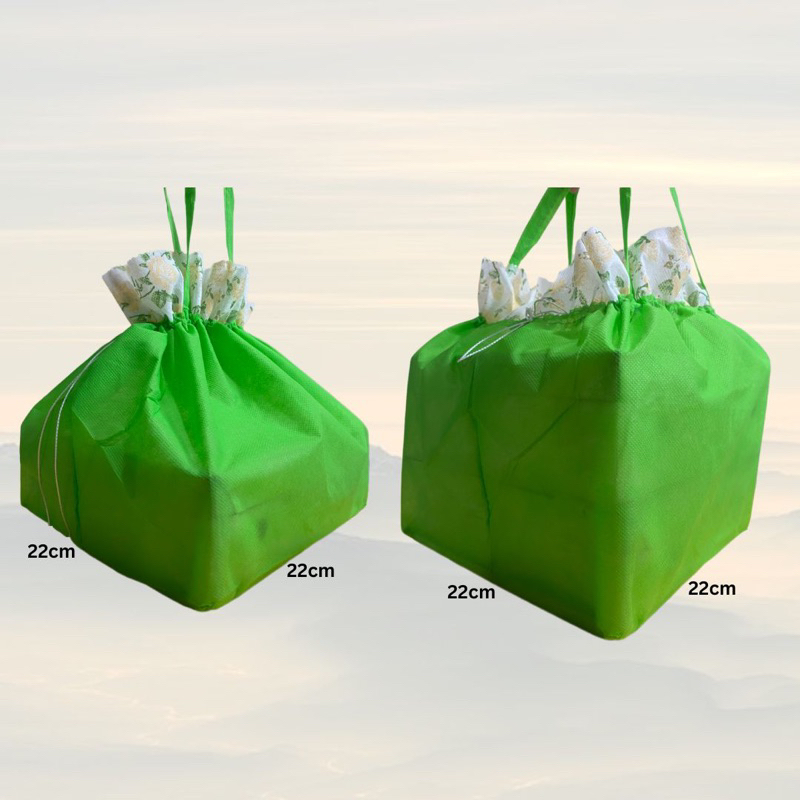 

TAS SERUT, TAS HAJATAN, UKURAN 22x22, BAHAN SPUNBOND, TAS JAHIT