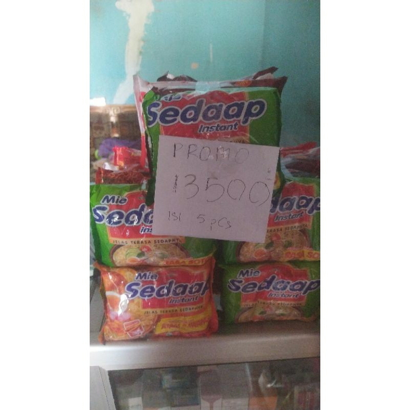 

mie paket isi 10