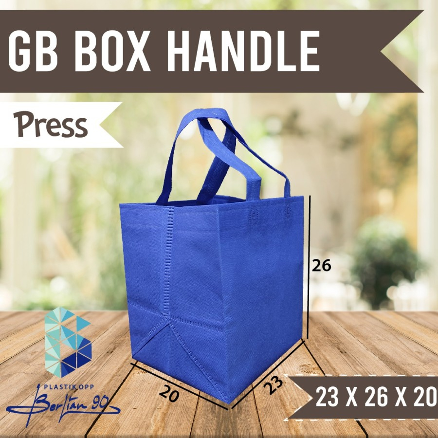 

Goodie Bag uk 23x26x20 cm Tote Tali Handle Tas Spunbond Souvenir Hajatan Hampers Kantong Belanja / Goodie Bag Box 23 x 26 x 20 Tas Spunbond Alas Kotak Tas kain