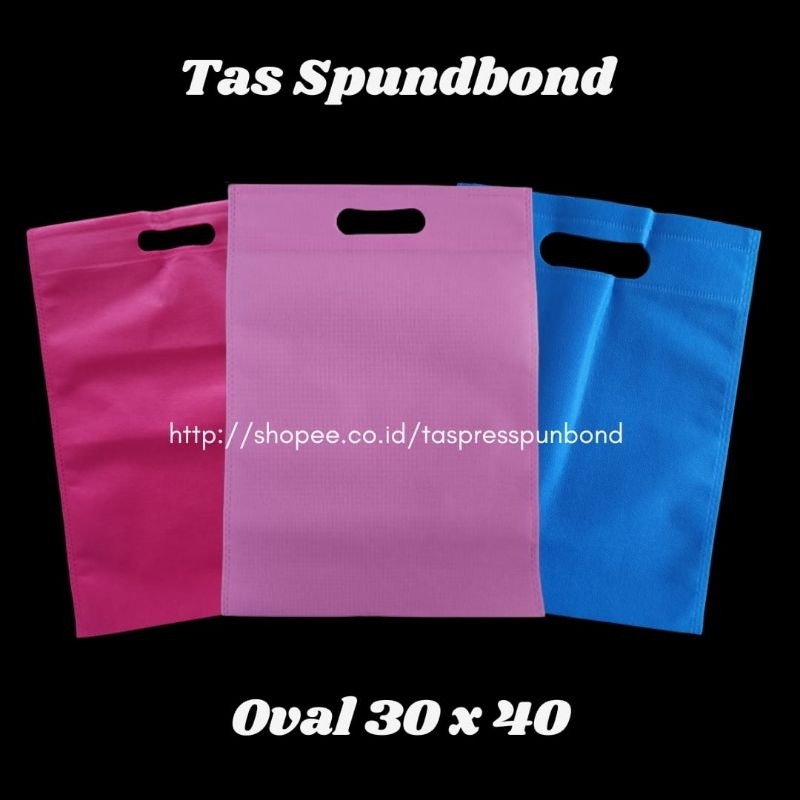 

Tas Spundbond Oval 30 x 40 Tas Goodie Bag Termurah 20 Pcs