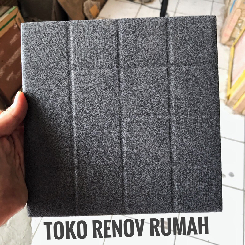 KERAMIK LANTAI 20X20 HITAM (KASAR)/ KERAMIK LANTAI KAMAR MANDI/KERAMIK TERAS/ KERAMIK CARPOT/