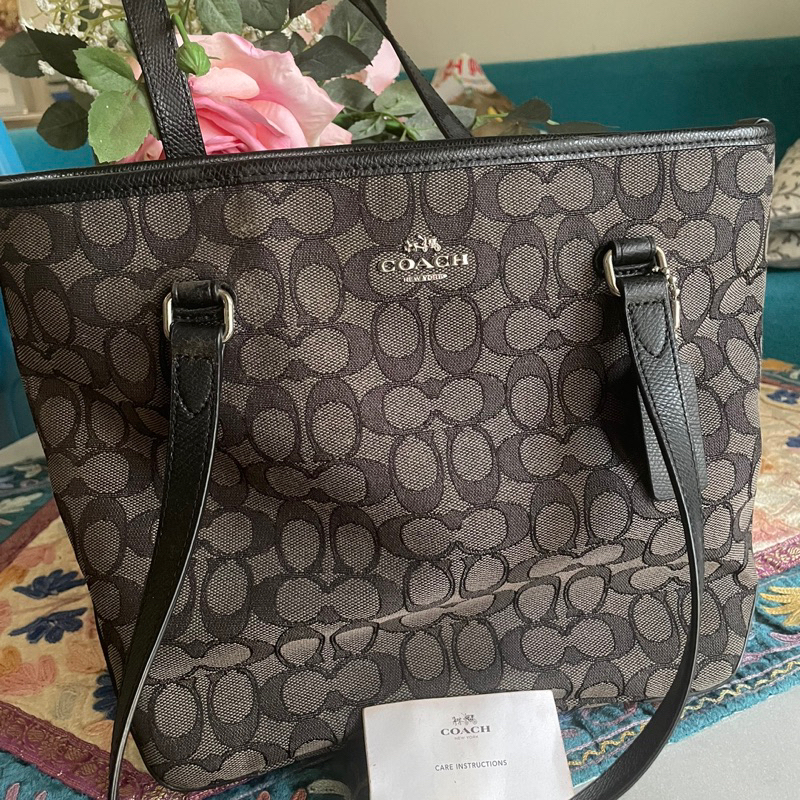 Preloved Coach Totebag Black
