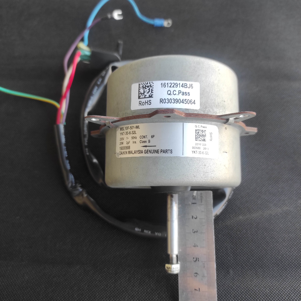 motor fan outdoor DAIKIN 1,5 PK original - copotan ex RV15AXV14