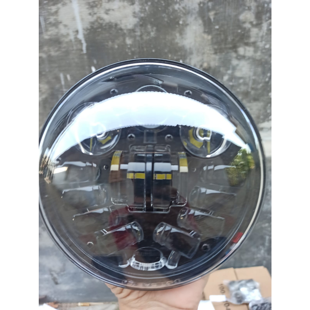 Lampu DAYMAKER 16 LED 5 Hitam