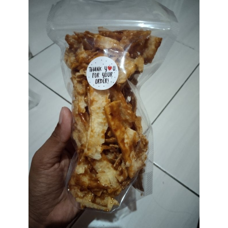 

keripik singkong pedas manis
