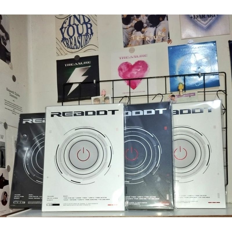 Album Treasure reboot sealed