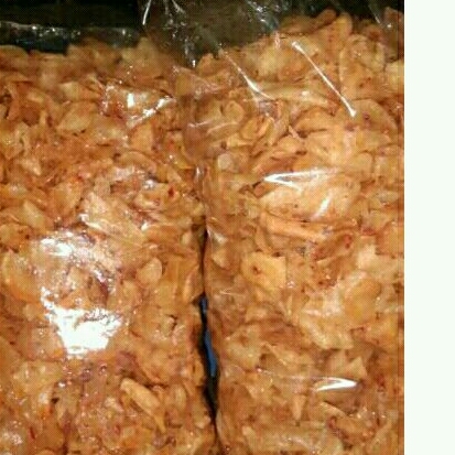 

keripik singkong balado200 gram gurih renyah pedasnya pas dilidah