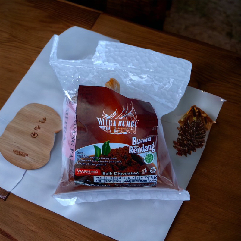 

bumbu rendang hitam( tidak pedas )untuk 500g daging sapi