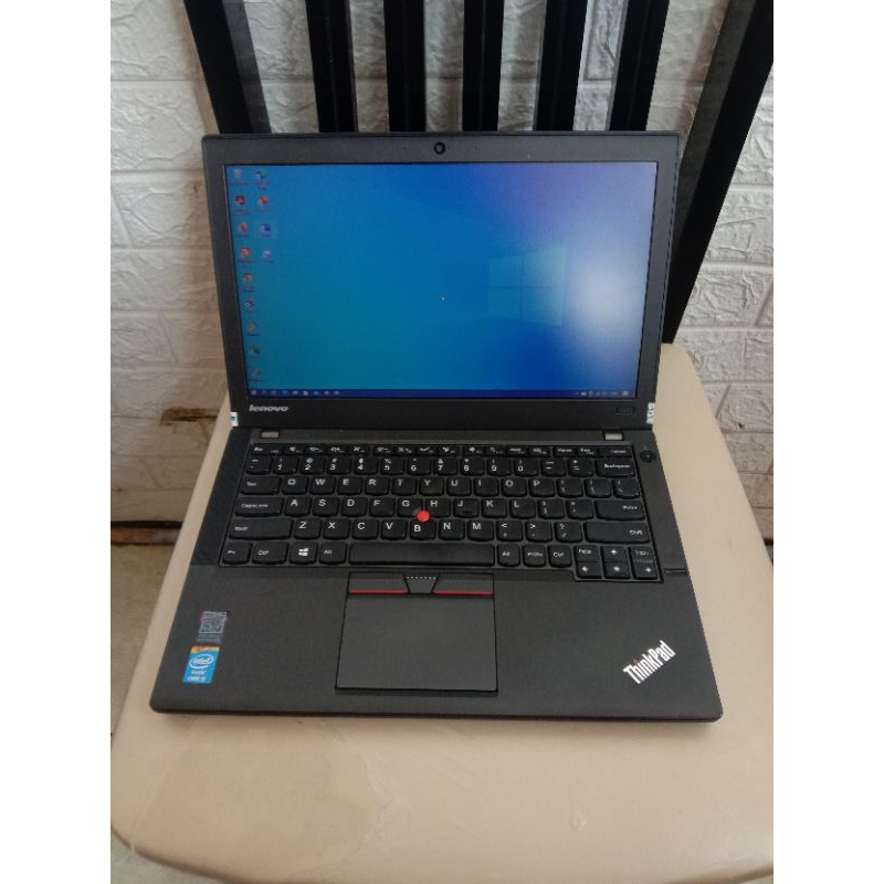 laptop Lenovo i3 gen5 slim second oryginal x250