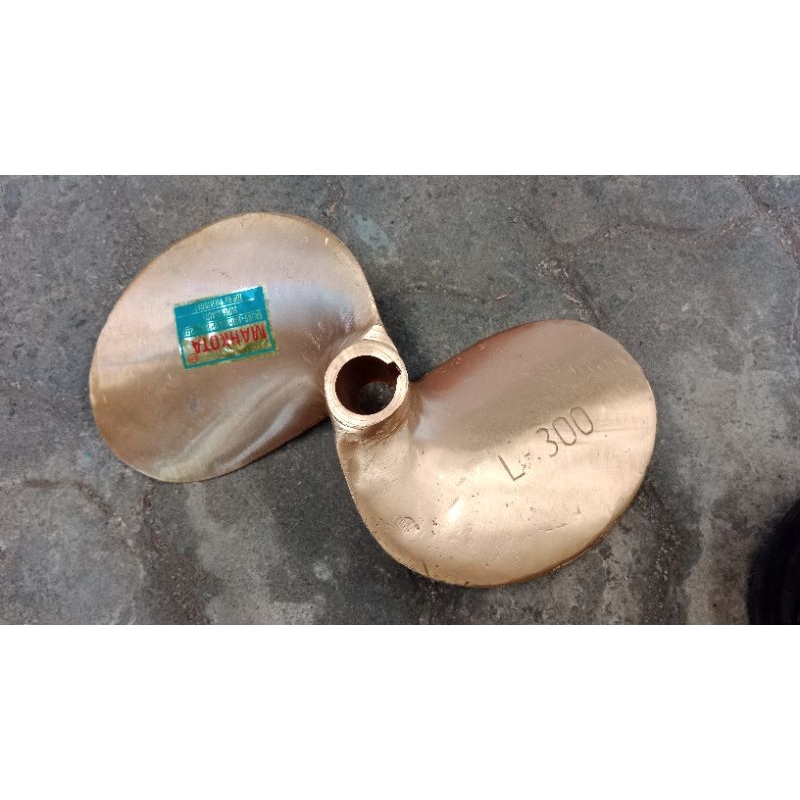 BALING BALING/ PROPELLER PEEAHU DAUN 2 TIPE L300 KUNINGAN AS 1inc