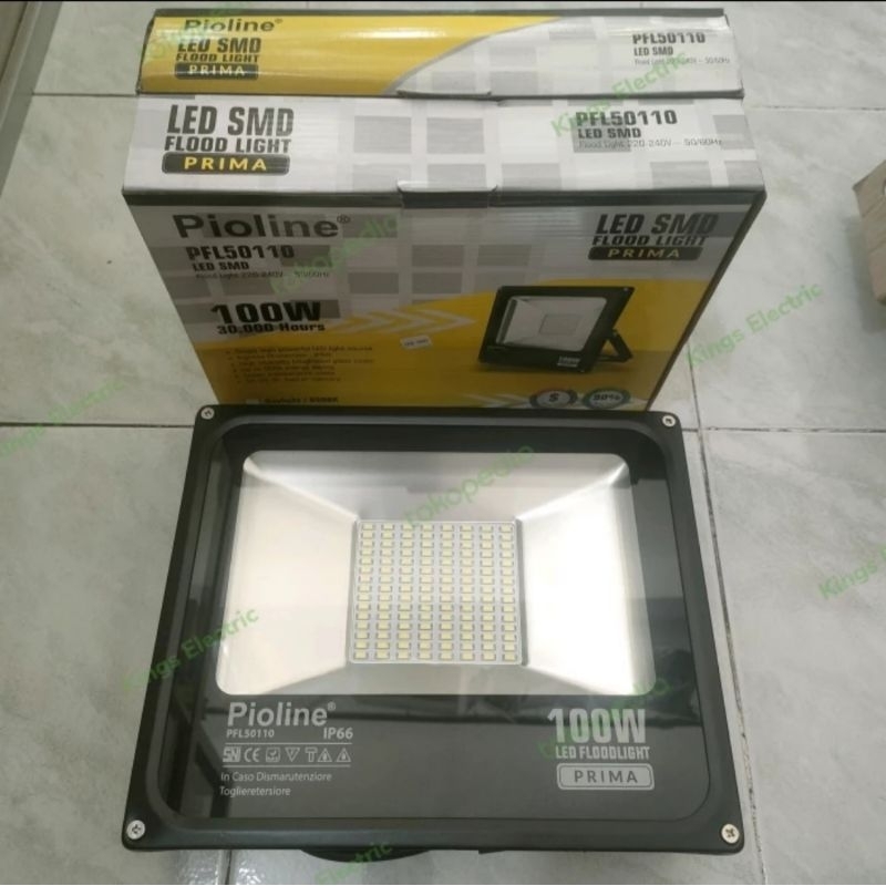Lampu Sorot LED Flood Light PIOLINE 100 WATT (DAYLIGHT / WARM WHITE)