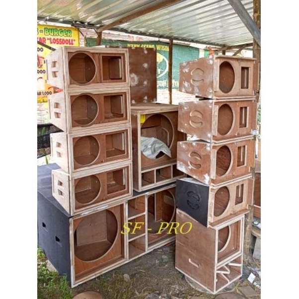 BOX midel line array 8 in dan 6 in single speaker midle mid