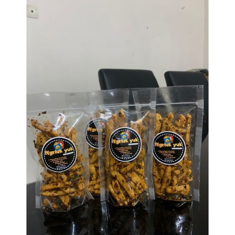 

Basreng Ikan Daun Jeruk Pedas/Asin 1kg