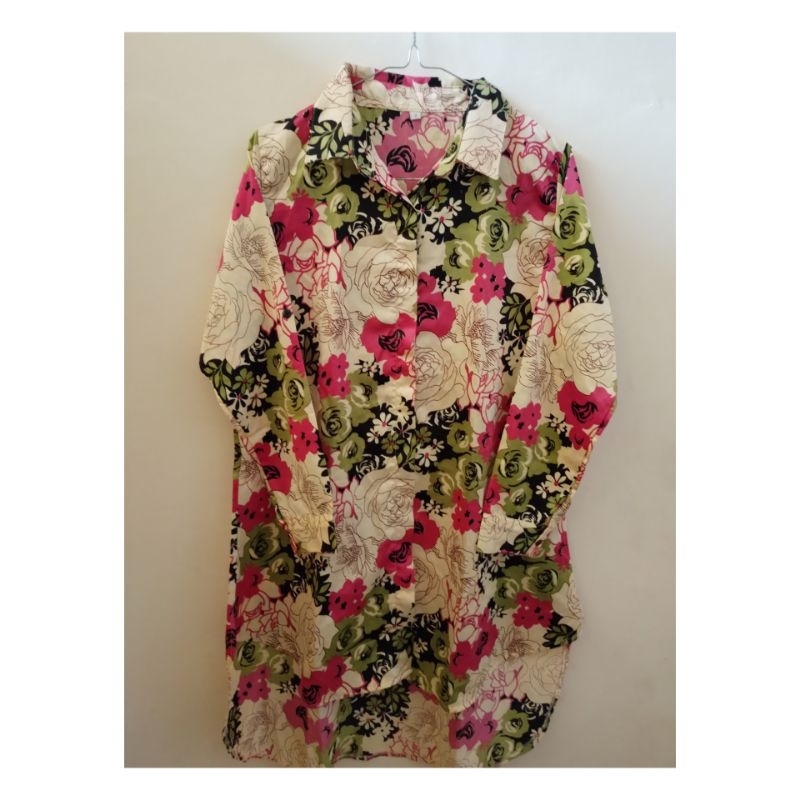 Tunik wanita motif bunga