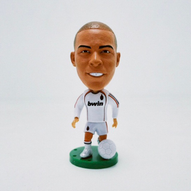 Action figure Ronaldo Nazario AC Milan Away 2007 soccerwe