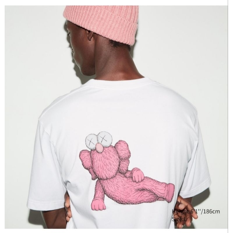 Uniqlo x KAWS TShirt White Pink Size L