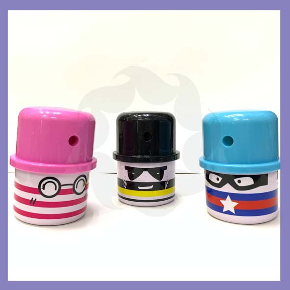 

Rautan Meja Topi London 8609 / Rautan pensil putar untuk peruncing pensil kebutuhan sekolah anak / Pencil Sharpener