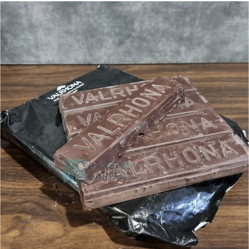 

200gr valrhona couverture 100% cacao pate extra dark Chocolate blok