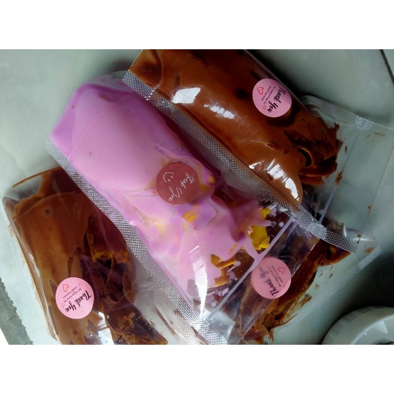 

PISANGKRISPILUMER/BIKINNAGIH