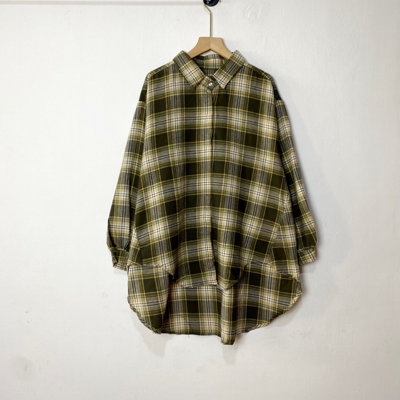 Ghea Shirt Kemeja Flanel Tartan Oversize Kotak-Kotak Wanita