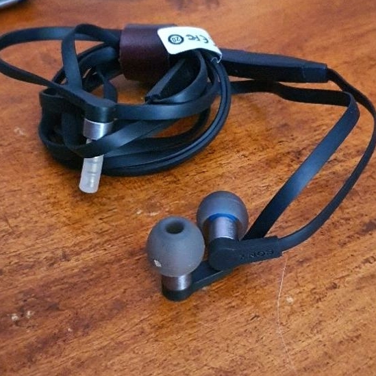 Headset earphone iem Sony mh1c  jack 3.5mm with mic