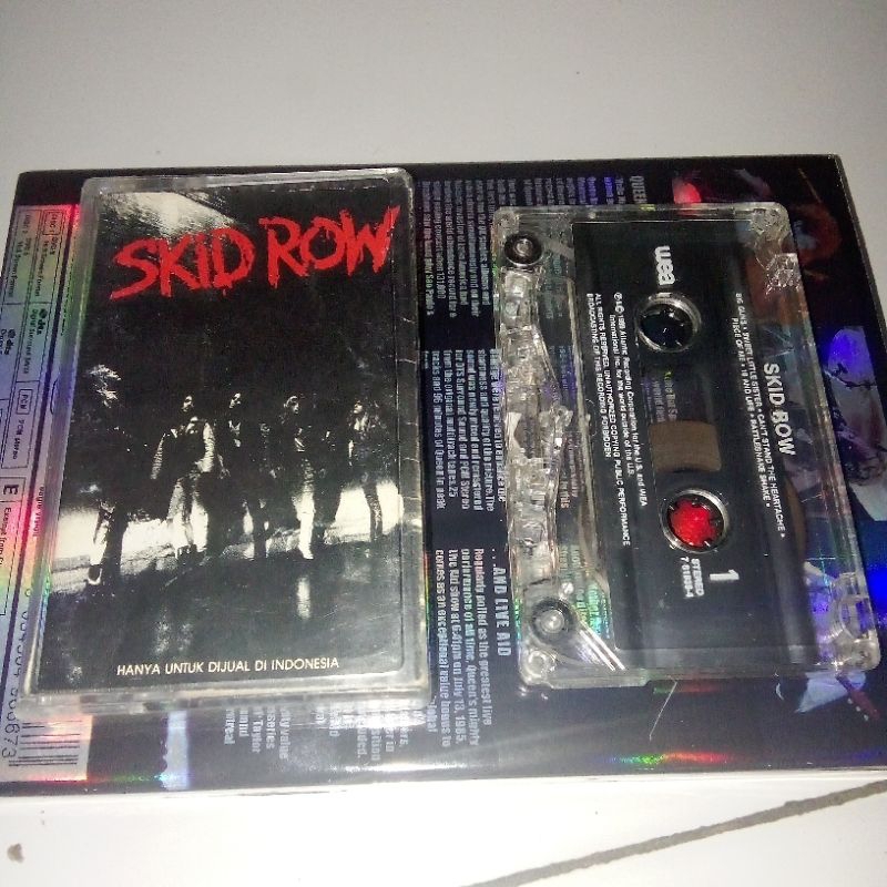 kaset pita Skid Row