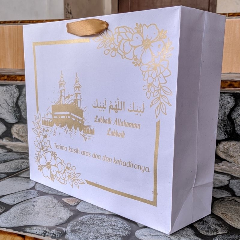 

Tas Kertas Umroh dengan Desain Islami - Hemat dan Praktis