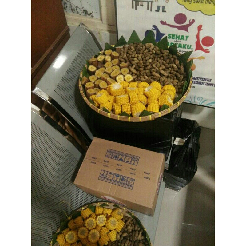 

cemilan ringan keripik kacang 1kg by request