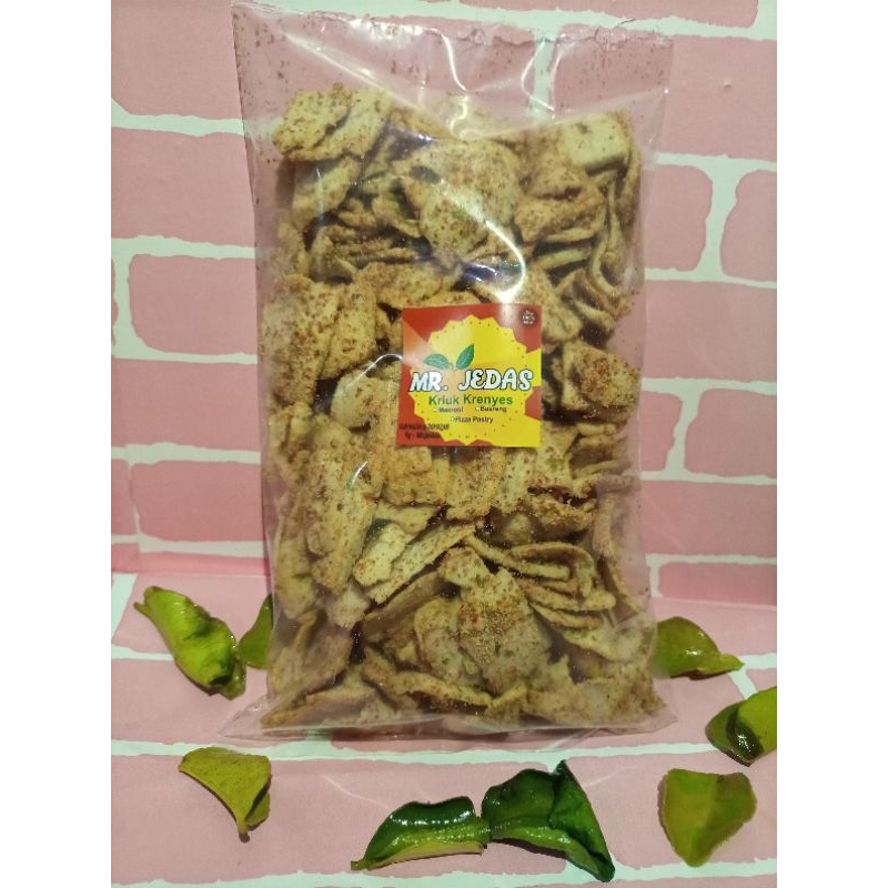 

KERIPIK BASRENG ASIN PEDAS DAUN JERUK 250GR