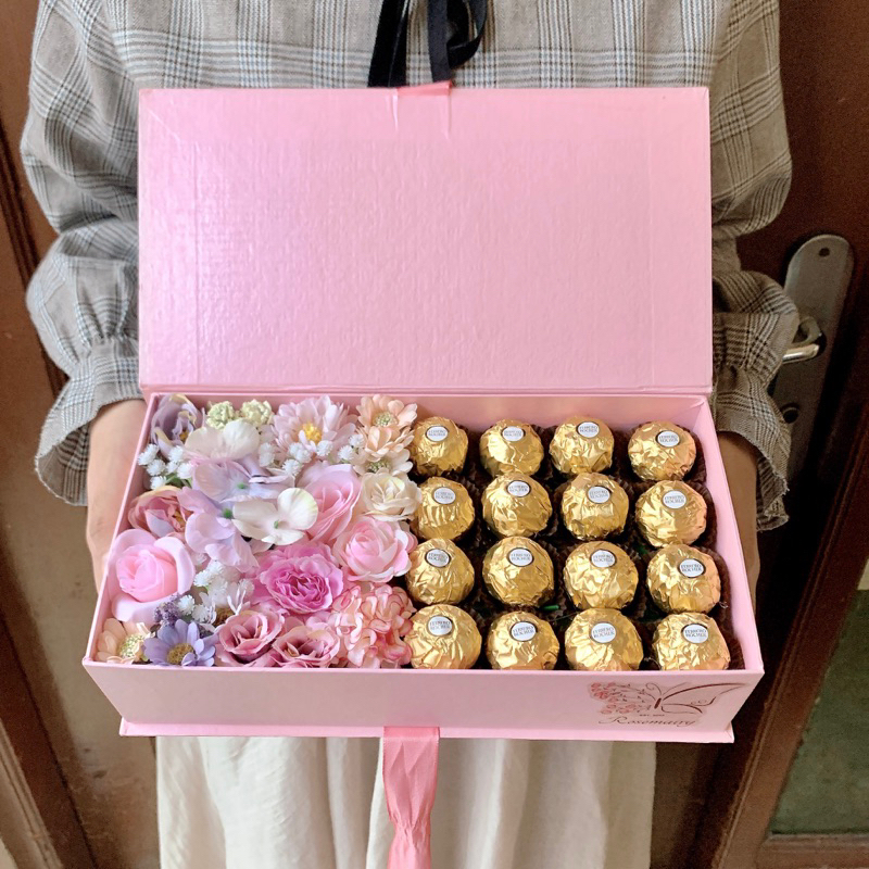 [24 Jam Tanpa PO] FERRERO MIX FLOWERS BOX ROSEMAIRY - Buket Bunga Palsu | Hadiah Kado Ulang Tahun | 