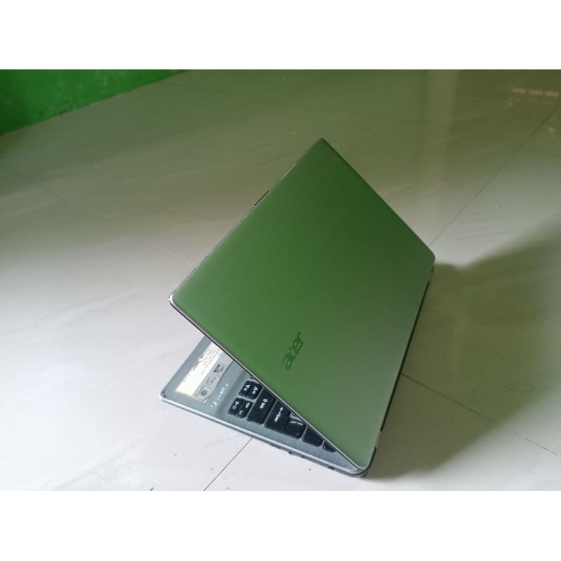 Notebook acer aspire v5-132 normal ram 4gb